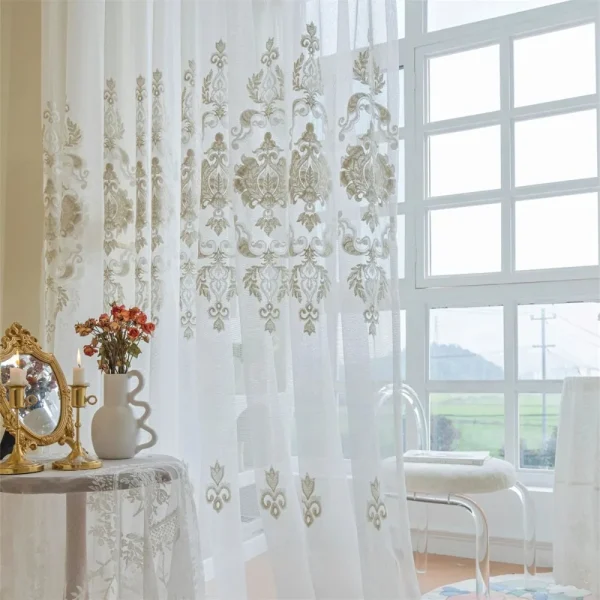 rideau vintage en tulle