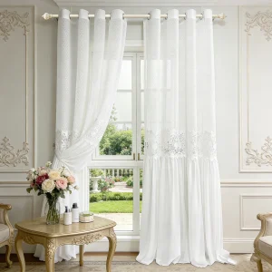 rideau en tulle blanc