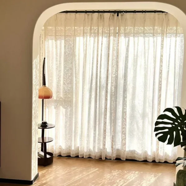 RIDEAU EN TULLE FRANCAIS