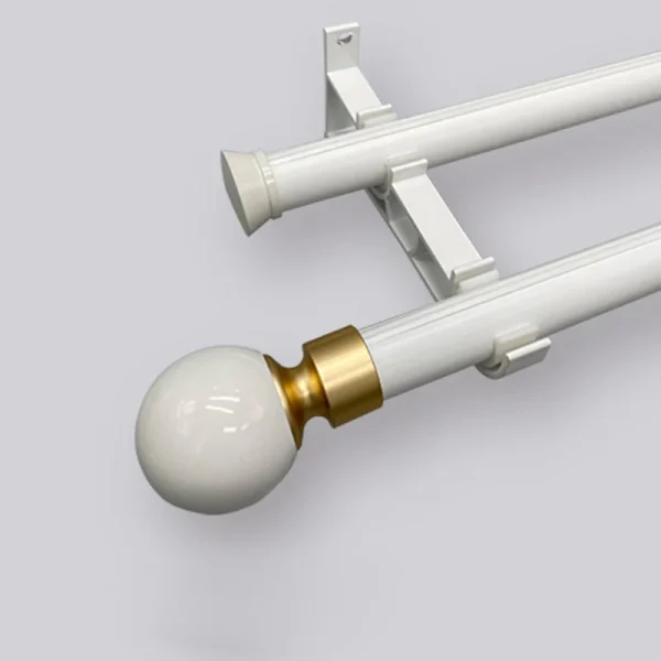 ensemble tringle à rideaux